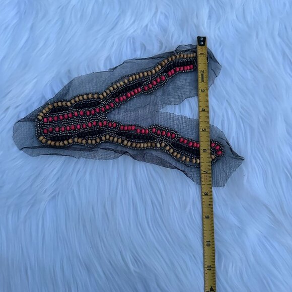 Vintage Trims 60Pcs for $20 Vintage Trims embroidered and beaded Applique tops - Picture 3 of 5